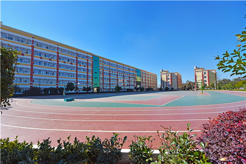 昆三中空港实验学校 正在崛起的有质量 有内涵的优质学校
